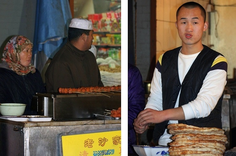 Koch auf dem Beiyuanmen Night Market in Xi'an