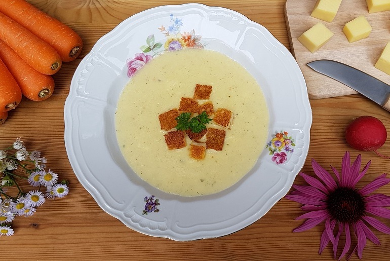 Allgäuer Käsesuppe