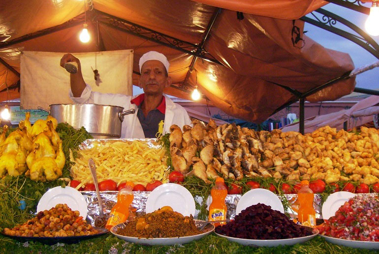 Abendessen auf dem Djemaa el-Fna