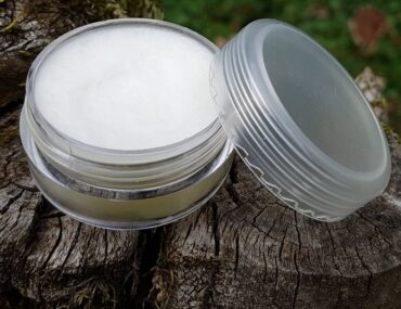 titelbild-outdoor-deocreme