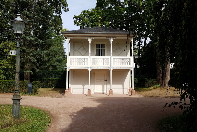 Teehaus im Park Rosenhöhe