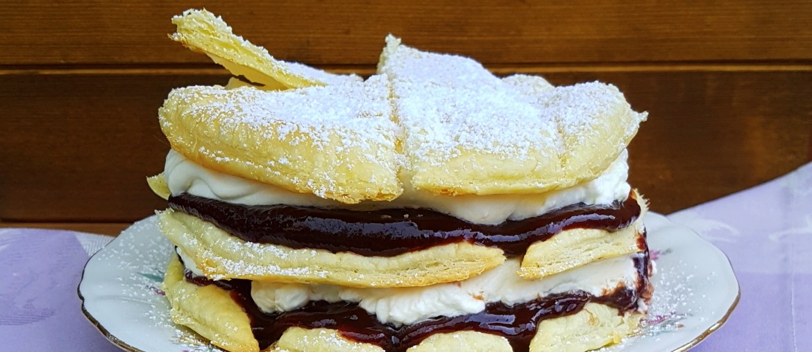 Einfache Friesentorte mit Pflaumenmus - Abenteuersammlerin